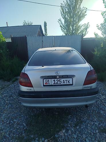 89 2: Toyota Avensis: 2002 г., 1.8 л, Механика, Бензин, Седан — 5