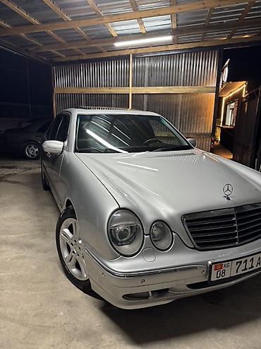 Mercedes-Benz: Mercedes-Benz E-Class: 2001 г., 4.3 л, Автомат, Бензин, Седан — 1