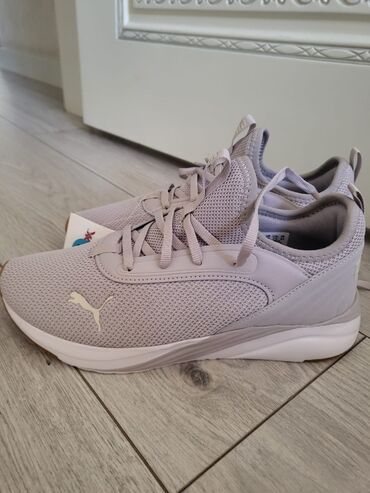 синие женские кроссовки: Кроссовкалар, 38, Puma, Жаңы, түсү - Боз, Акысыз жеткирүү