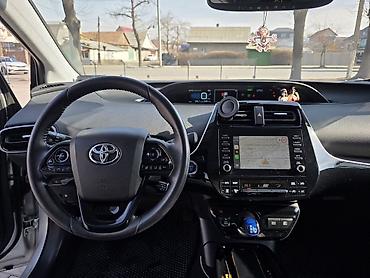 Toyota: Toyota Prius: 2020 г., 1.8 л, Автомат, Гибрид, Хэтчбэк — 11