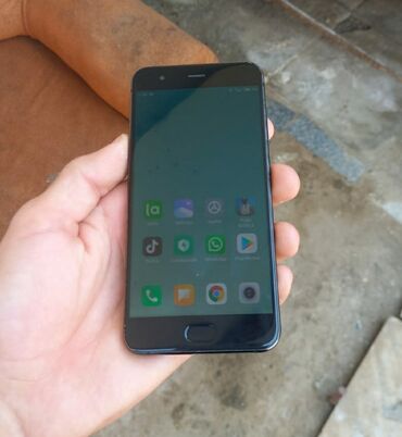 xiomi 10 s: Xiaomi Mi6, 128 ГБ, цвет - Черный, 
 Отпечаток пальца