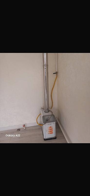 Продажа коттеджей и домов: 🏡 **ПРОДАЁТСЯ ДОМ** 📍 Район: Шоро завод 🏠 Комнаты: 4 📐 Площадь дома — 7