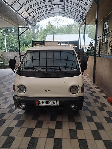 кытай мото: Hyundai Porter: 2001 г., 2.7 л, Кол менен иштөөчү, Дизель — 6