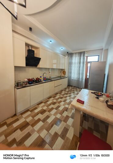 квартиры в аренду: Yeni Yasamal 2_otaq mənzil 620 AZN qiymətinə kirayə verilir. Ətraflı