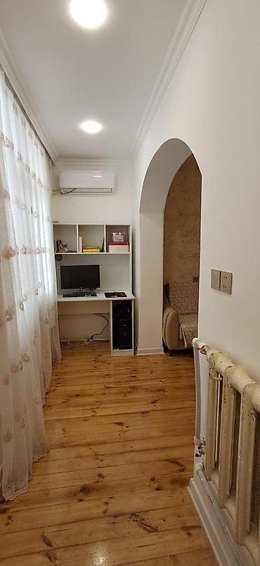 kreditle ev temiri eden sirketler: Bakı, 8-ci mikrorayon, 2 otaqlı, Köhnə tikili, m. Azadlıq Prospekti, 60 kv. m — 5