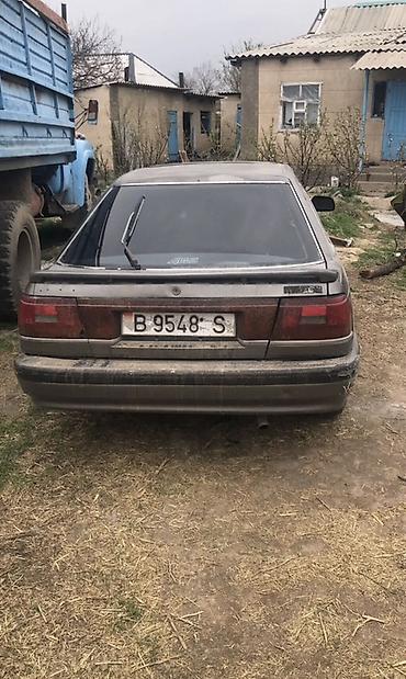 smart open: Mazda 626: 1989 г., Механика, Бензин, Хэтчбэк — 4