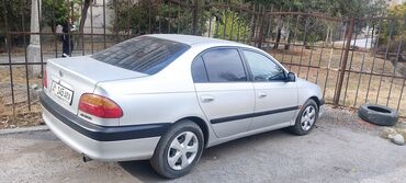 купить форд транзит 2.0 дизель: Toyota Avensis: 2001 г., 2 л, Механика, Дизель