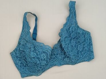 Women: Women`s bra, Push-Up