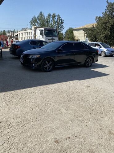 алюминий кузов: Toyota Camry: 2014 г., 2.5 л, Автомат, Бензин, Седан