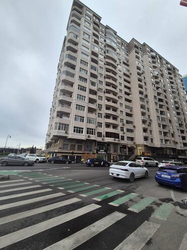 Uzunmüddətli kirayə mənzillər: Xətai Rayonu, Afiyəddin Cəlilov küçəsi, Park Azurun yanında. 16 — 23