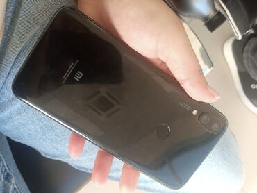 Чайники: Samsung Galaxy A40, 64 ГБ, цвет - Голубой, Отпечаток пальца, Две SIM карты