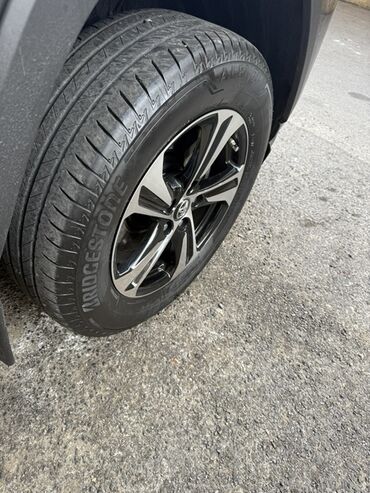 Disk təkərlər: Disk təkər Toyota 225 / 65 / R 17, 5 Boltlu