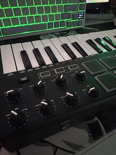 jbl pulse 5: Akai mpk mini
в хорошем состоянии 
все работает четко,как новая — 5