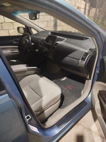 Toyota: 2008 ci il. qiymet 12000 m — 5