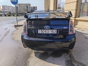 Toyota: Toyota Prius: 1.8 l | 2014 il Hetçbek — 5