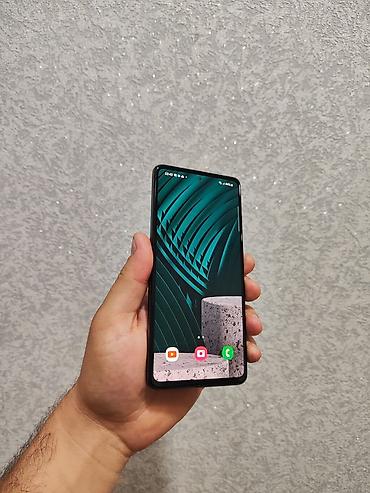 Samsung Galaxy A52, 128 GB, rəng - Qara, İki sim kartlı lalafo.az -da Samsung Galaxy A52, 128 GB, rəng - Qara, İki sim kartlı