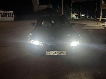 mazda protage: Honda Accord: 1993 г., 2 л, Механика, Бензин, Седан — 4