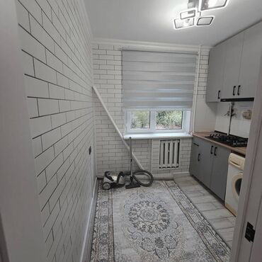однокомнатная каартира: 1 комната, 42 м², 104 серия, 1 этаж, Евроремонт