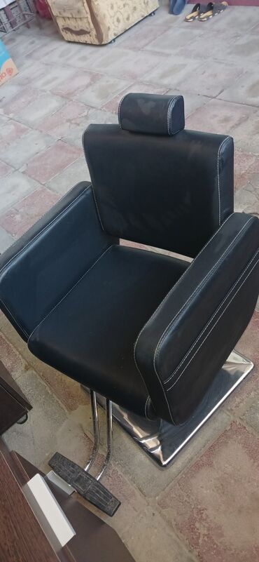 Salon, tibbi mebel dəsti: Bərbər salonu üçün tam iş stansiyası və avadanlıq dəsti Komplekt — 3