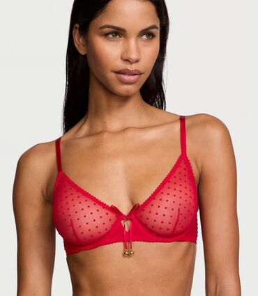 Büstqalterlər: Victoria’s Secret. Yeni və etiketli