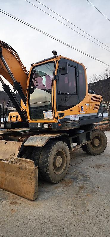 Экскаваторы: Экскаватор, 2015 г., Колесный — 2