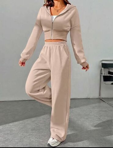 Kompleti: Cena 3300 dinara S m l xl 2xl — 8