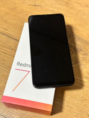 Xiaomi: Xiaomi, Redmi 7, Б/у, 32 ГБ, 2 SIM