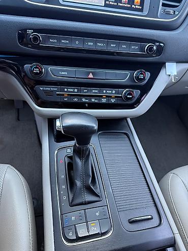 Kia: Kia Carnival: 2018 г., 2.2 л, Дизель, Минивэн — 9