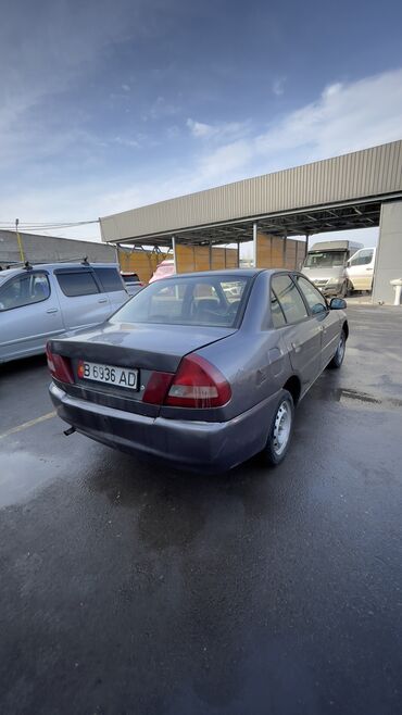 Mitsubishi: Mitsubishi Lancer: 1996 г., Механика, Бензин — 5