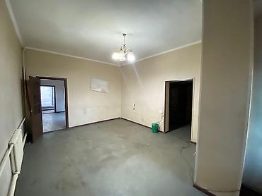 Долгосрочная аренда домов: 750 м², 15 комнат, Евроремонт, Забор, огорожен, Парковка — 8