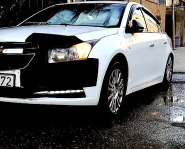 Chevrolet: Chevrolet Cruze: 1.6 l | 2012 il 340000 km Sedan