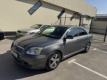 Toyota: Toyota Avensis: 2004 г., 2 л, Автомат, Бензин, Седан — 1