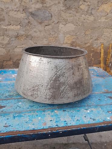ucuz mallar: Böyük olçülü qalın təzə mis aşqazanı satılır. Diametr - 21 sm — 2