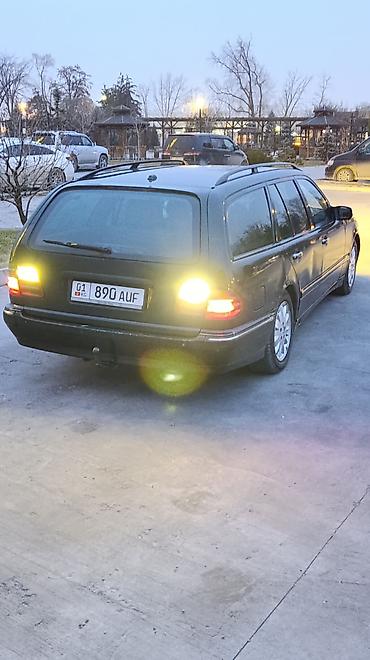 эстимо: Mercedes-Benz E-Class: 2000 г., 2.2 л, Автомат, Дизель, Универсал — 5