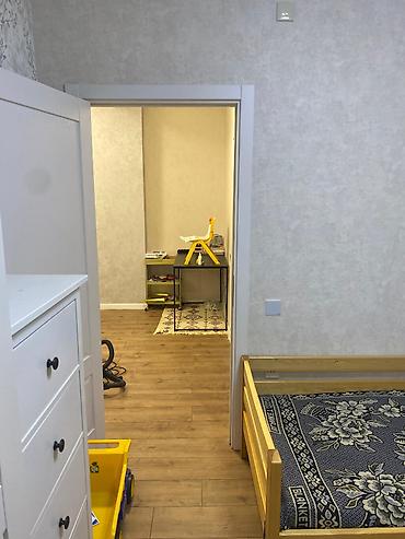 ev menzil alqi satqisi: 2 otaqlı, Yeni tikili, 85 kv. m — 6