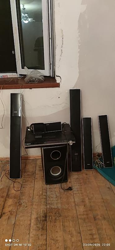 Musiqi mərkəzləri: Sony DAV-DZ750K ev kinoteatrı – tam 5.1 kanal sistem Komplekt: - DVD — 2