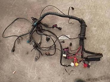 brodic za prihranu ribe: INSTALACIJA MOTORA VRATA ZA AUDI A4 | 1.9 tdi AUDI A4 — 1