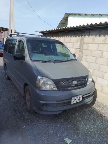 на поджеро 2: Toyota Hiace: 2000 г., 2.7 л, Автомат, Газ, Минивэн