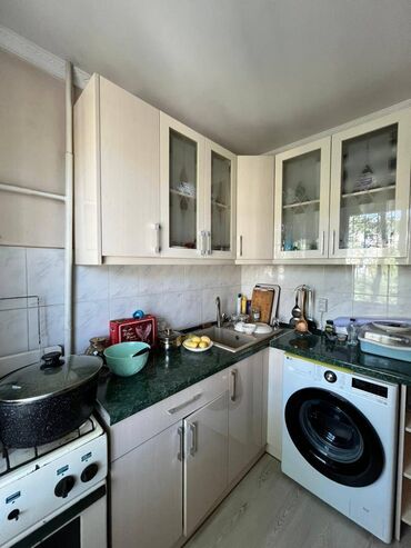 Продажа квартир: 3 комнаты, 58 м², 104 серия, 2 этаж, Косметический ремонт