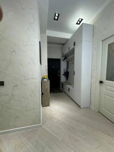 дом меняю на квартиру бишкек: 3 комнаты, 80 м², Элитка, 6 этаж, Евроремонт