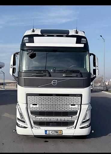 Тягачи: Тягач, Volvo, Самосвал — 1