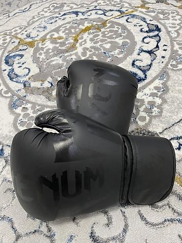 купол: Боксерские перчатки Venum (Hand Made in Thailand), цвет — матовый — 2