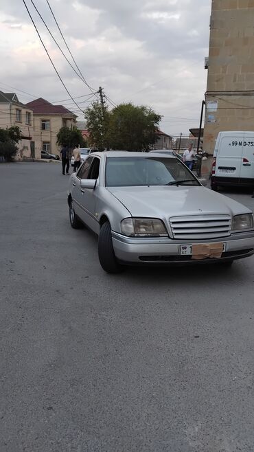 мерседес гигант 711: Mercedes-Benz C-Class: 2.2 л | 1995 г. Седан