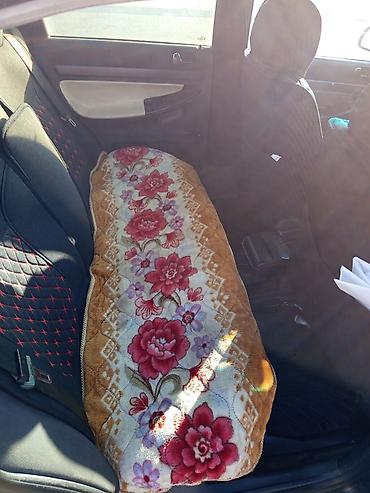 Другие детали салона: Audi A4, салон и оснащение - Рулевое колесо с эмблемой Audi — 4