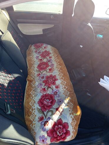 Audi: Audi A4: 1995 г., 1.8 л, Механика, Бензин, Седан — 6