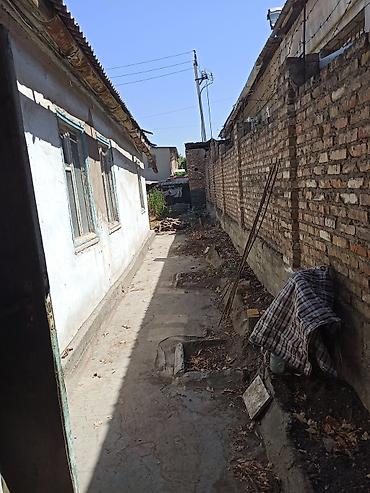 Sale of cottages and houses: Продаю дом. Смоленский 4. Канализации в доме нету, но по улице — 11