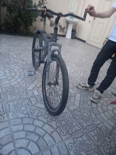 bisiklet: İşlənmiş Şəhər velosipedi 24", Ödənişli çatdırılma