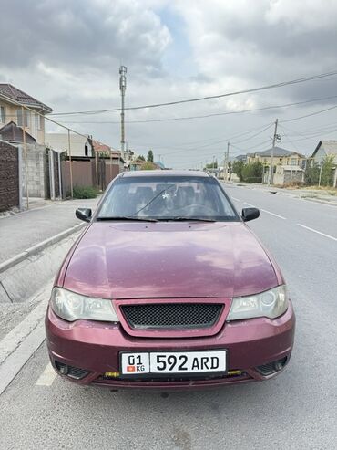 контрактный двигатель из японии бишкек: Легковой автомобиль седан, бордовый цвет. Кузов: 4 двери, компактный