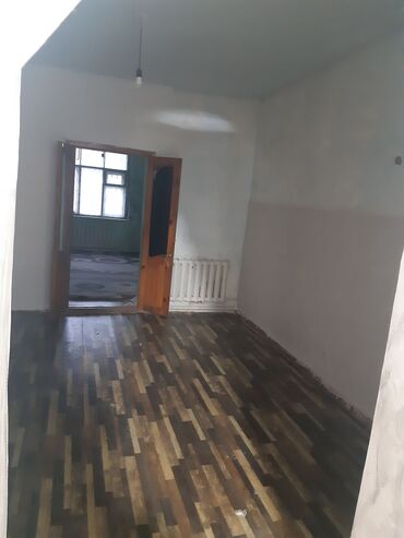 квартира дом кара балта: 40 м², 2 комнаты, Бронированные двери, Забор, огорожен, Утепленный