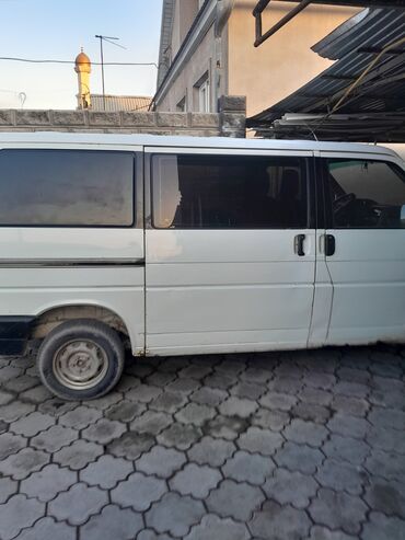 Volkswagen: Volkswagen Transporter: 1991 г., 1.9 л, Механика, Дизель, Минивэн